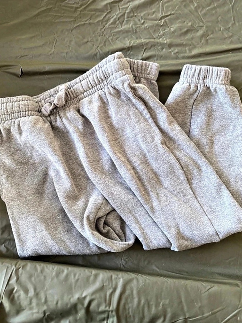 Athletic Works boys Gray Jogger Sweatpants Size Small Like New
